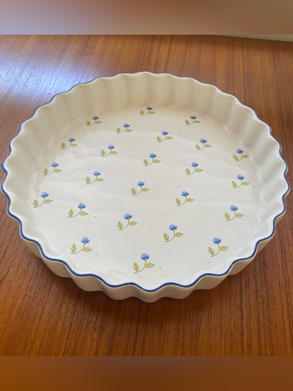 Vintage Ulster Ceramics Scalloped Ceramic Tart Dish with Dainty Floral Pattern
